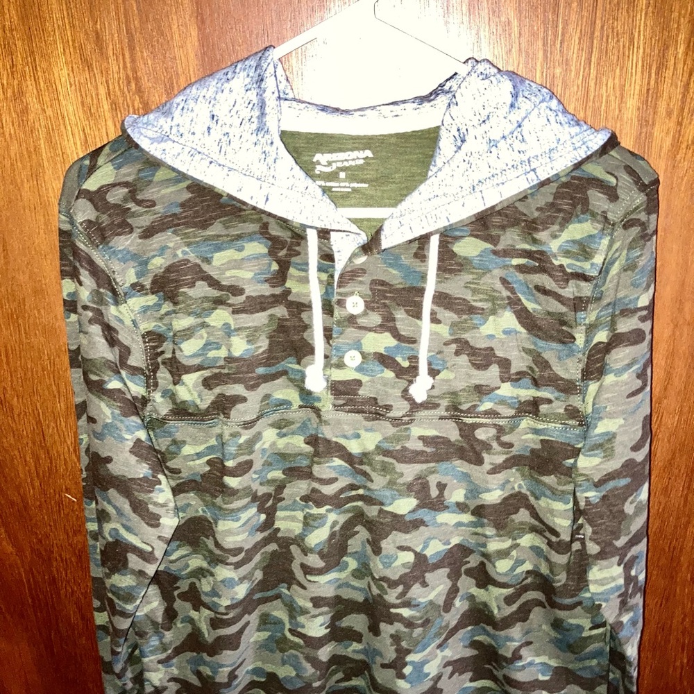Men’s Camo Pull Over